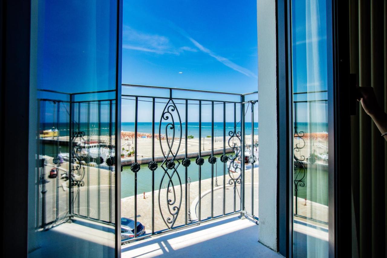 Miramare Hotel Ristorante Convegni Cesenatico Exterior photo
