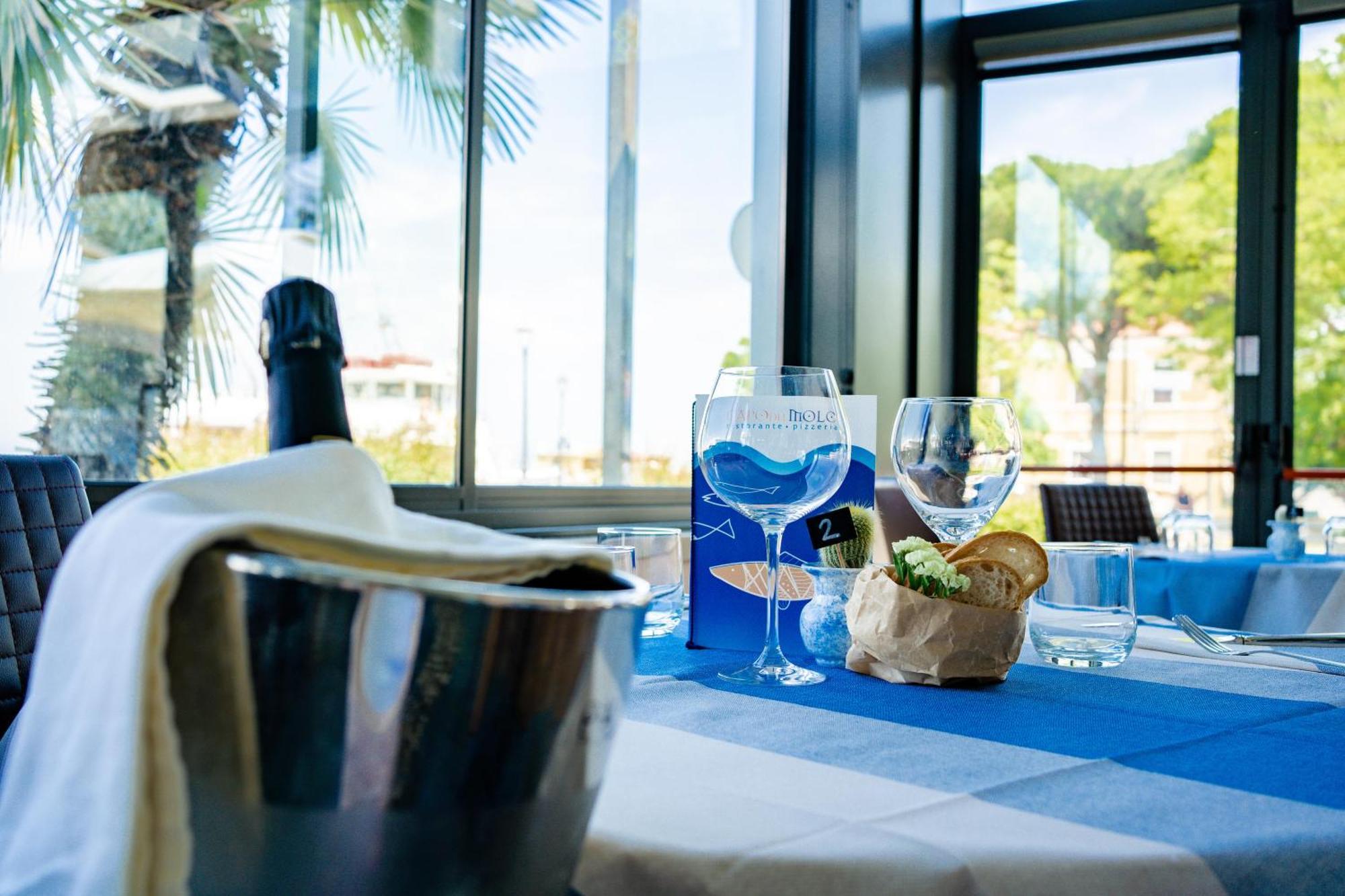 Miramare Hotel Ristorante Convegni Cesenatico Exterior photo